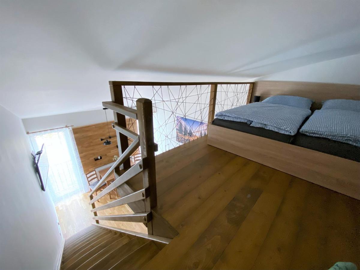 Miky Apartman Klinovec View โลชนา โปด กลิโนฟเซม ภายนอก รูปภาพ